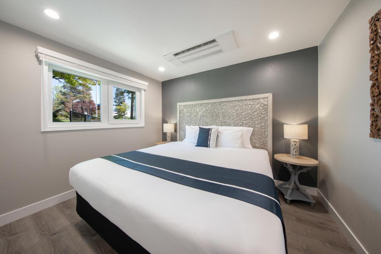 High Point Guesthouse - Next To Seattle Chinese Garden Екстер'єр фото